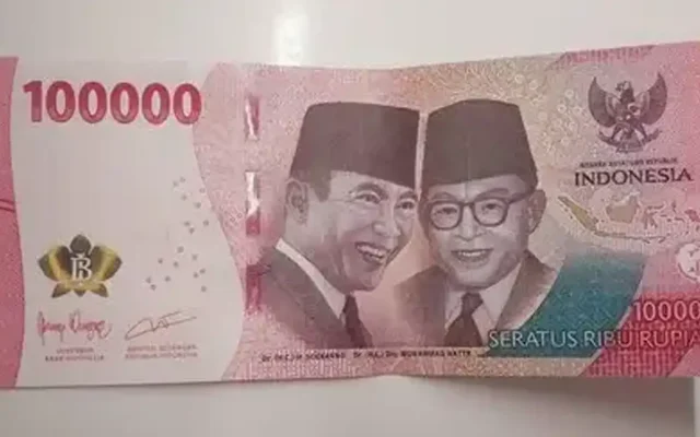 Uang kertas pecahan Rp100.000,00 Tahun Emisi 2022/Tahun Cetak 2026 bertanda tangan Perry Warjiyo sebagai Gubernur Bank Indonesia (BI), dan Purbaya Yudhi Sadewa sebagai Menteri Keuangan.